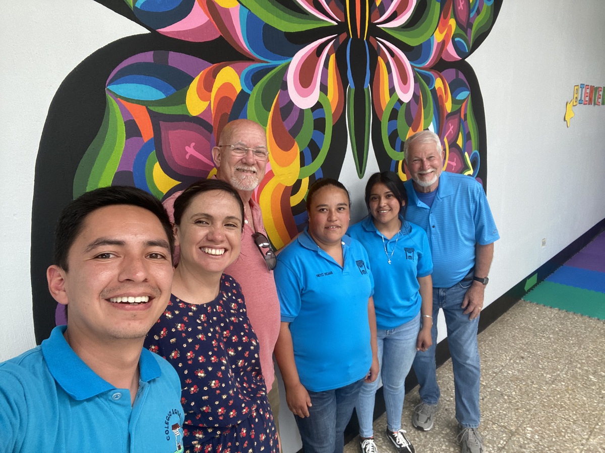 Group picture in Jardin Esperanza